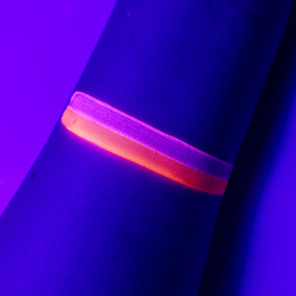 Glisten Cosmetics - Split Liner - Strawberry Cheesecake (UV Pink) - Large (10g)