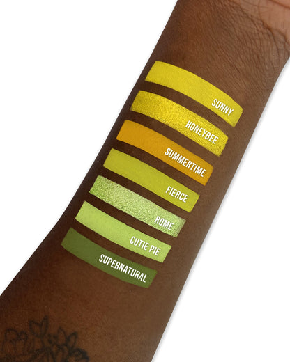 Gavissi Beauty - "HONEY BEE" SATIN EYESHADOW