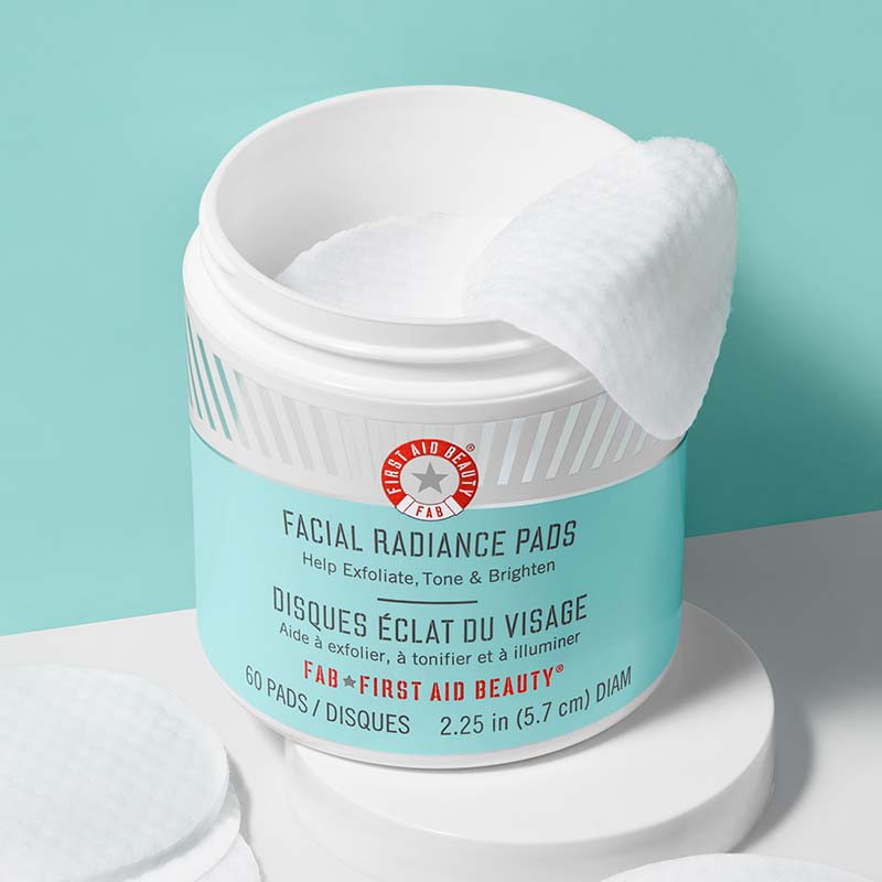 First Aid Beauty Facial Radiance Pads
